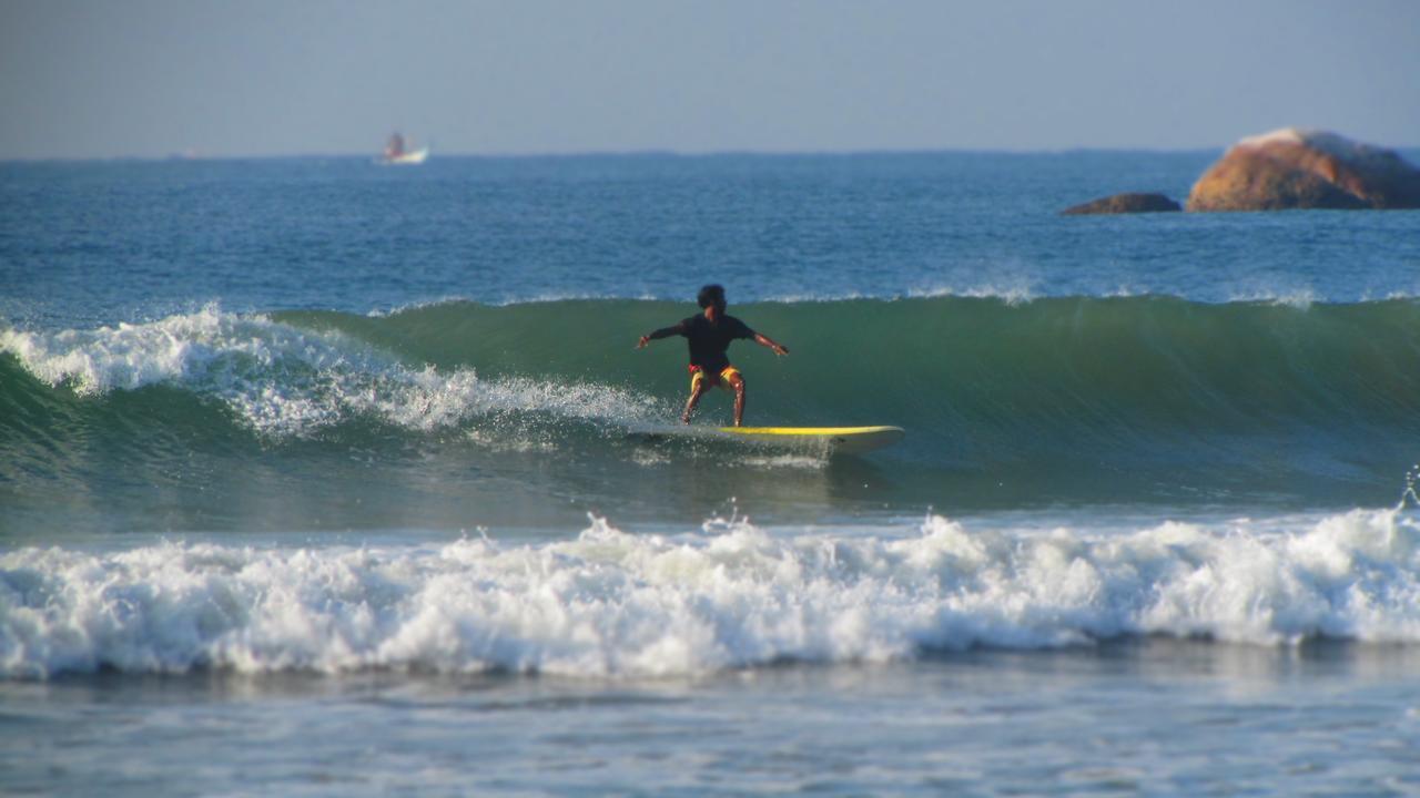 Soul Surfer - Weligama Vandrehjem Eksteriør billede